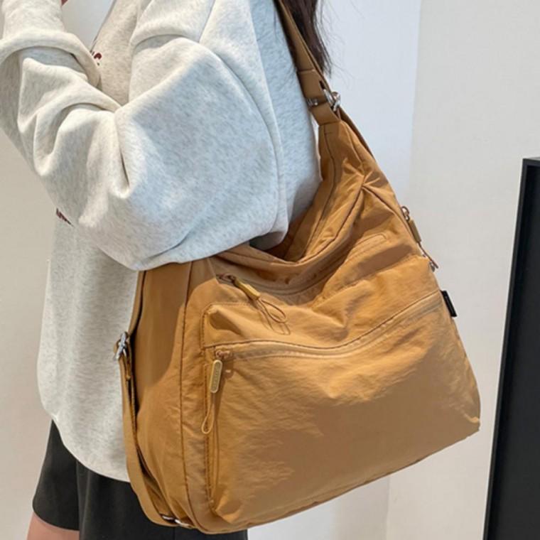 백팩 백 나일론 숄더 출근 직장인 가방 데일리 베이지