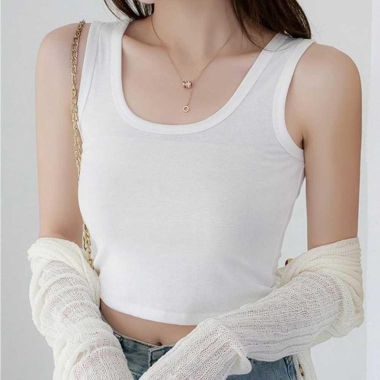 여자 이너 코디 민소매 탑 여름 데일리 나시 티셔츠