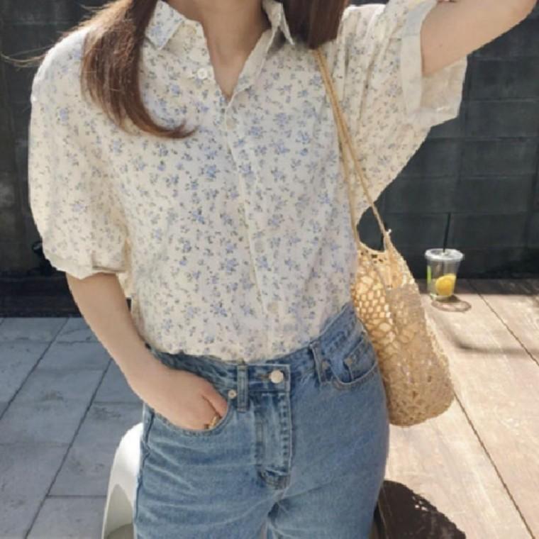 잔잔 꽃 피크닉 5부 블라우스 셔츠 여름 상의 퍼프 반팔 티셔츠