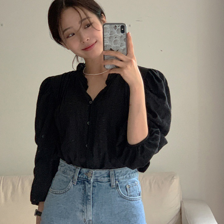 블리일리 프릴 카라 퍼프 소매 루즈핏 블랙 블라우스 봄 여름 휴가룩 데이트룩 나들이룩