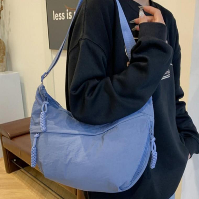 여행 백 크로스 캐주얼 가방 블랙 데일리 아상