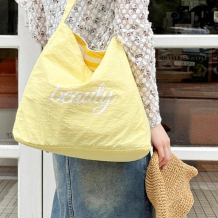 백 숄더 데일리 가방 스트라이프 옐로우 양면 대학생