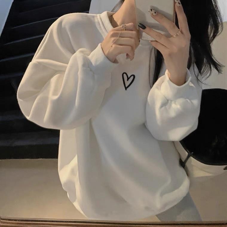 하트 포인트 긴팔 맨투맨 티셔츠 루즈핏 박스티