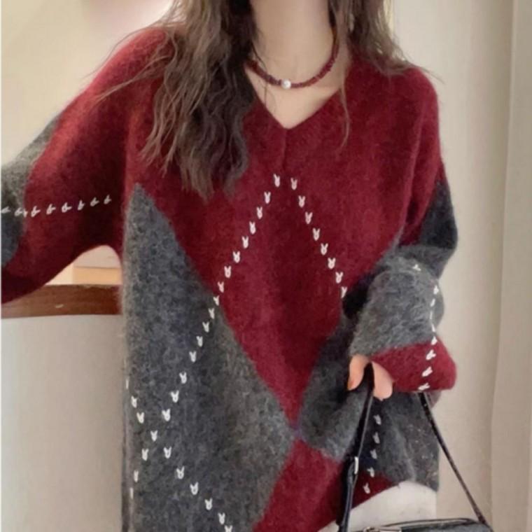 여성 브이넥 아가일 니트 루즈핏 도톰 스웨터 간절기 데일리
