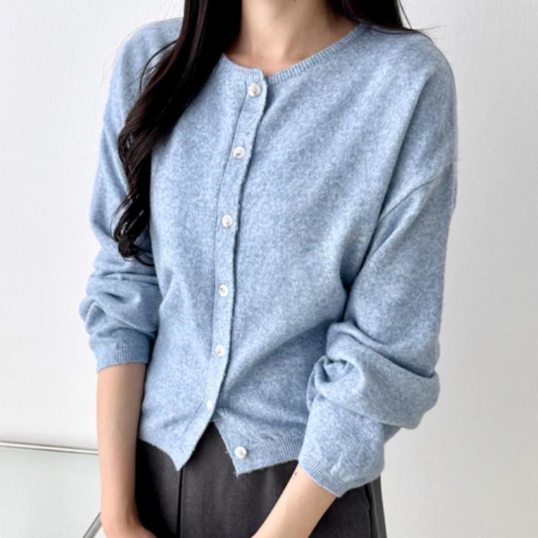 여성 라운드넥 무지 베이직 가디건 가을 니트 아우터 데일리룩 오피스룩 심플한 상의 세련된 가디건 예쁜