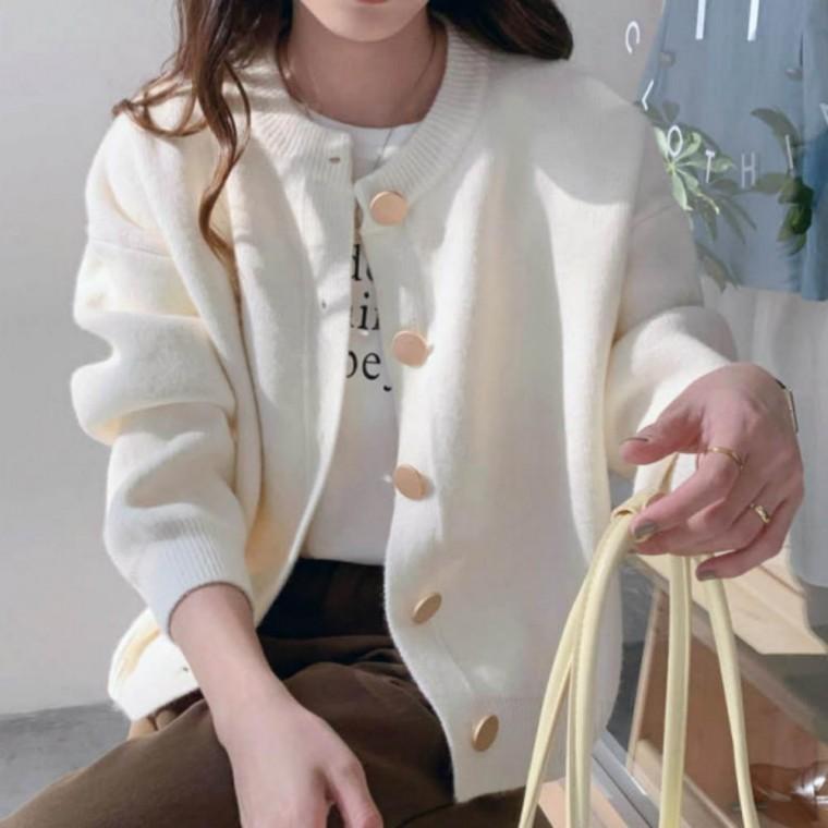빅버튼 라운드넥 심플 가디건 여성용 봄 가을 아우터 세련된 상의 예쁜 데일리 포인트 코디