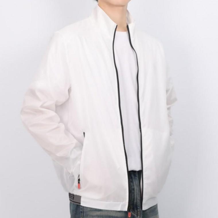 아웃도어 윈드자켓 간절기 초경량 바람막이 재킷 남성용 가을 아우터 등산 활동복 조깅 런닝 가벼운 점퍼