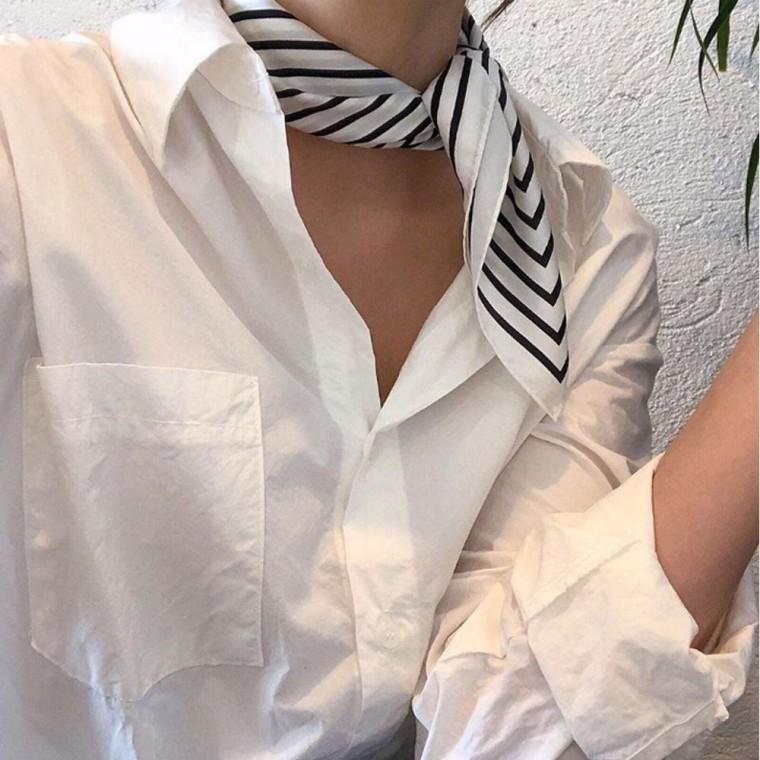 쁘띠 스트라이프 블랙 스카프 헤어 머리띠 여성용 모던 화이트 간절기 패션 여름 가을