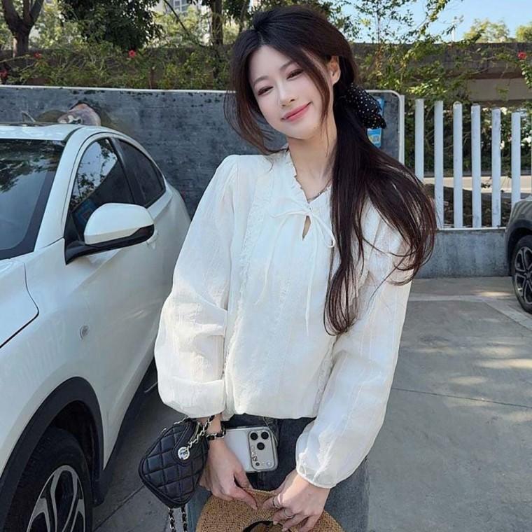 화이트블라우스 블라우스 데일리룩 화이트 프릴 봄가을 리본 포인트 데일리블라우스 러블리 여성 레이스
