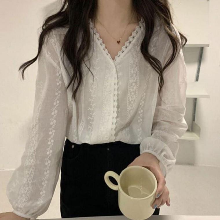 긴팔블라우스 통기성좋은 펀칭 여성 긴팔 하객룩 펀칭블라우스 블라우스 레이스 봄가을 출근룩 V넥