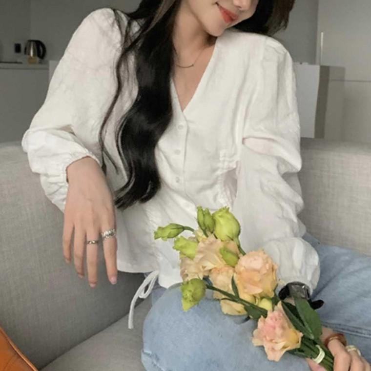 여성블라우스쇼핑몰 상견례 하객룩 블라우스 봄가을 긴팔 여성 나들이룩 코디 데이트룩 브이넥 상견례블라