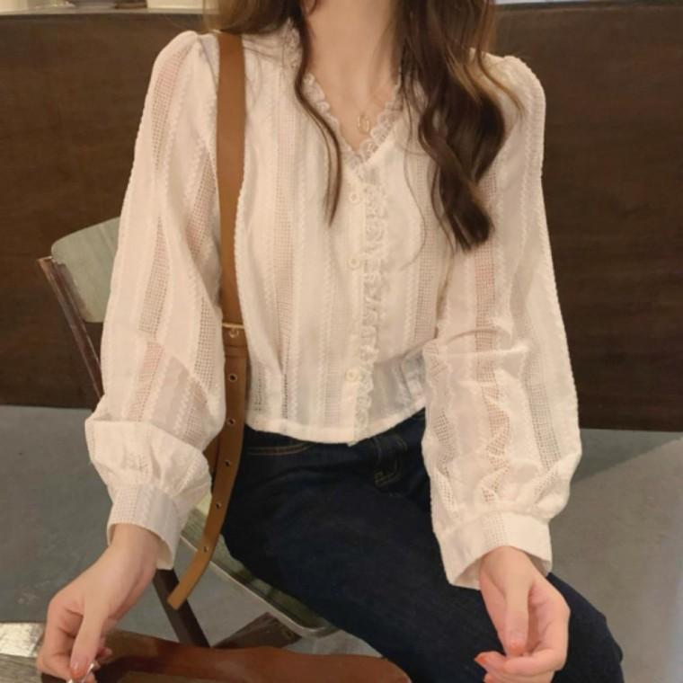 여성 펀칭 블라우스 레이스 러블리 프릴 봄가을 데이트