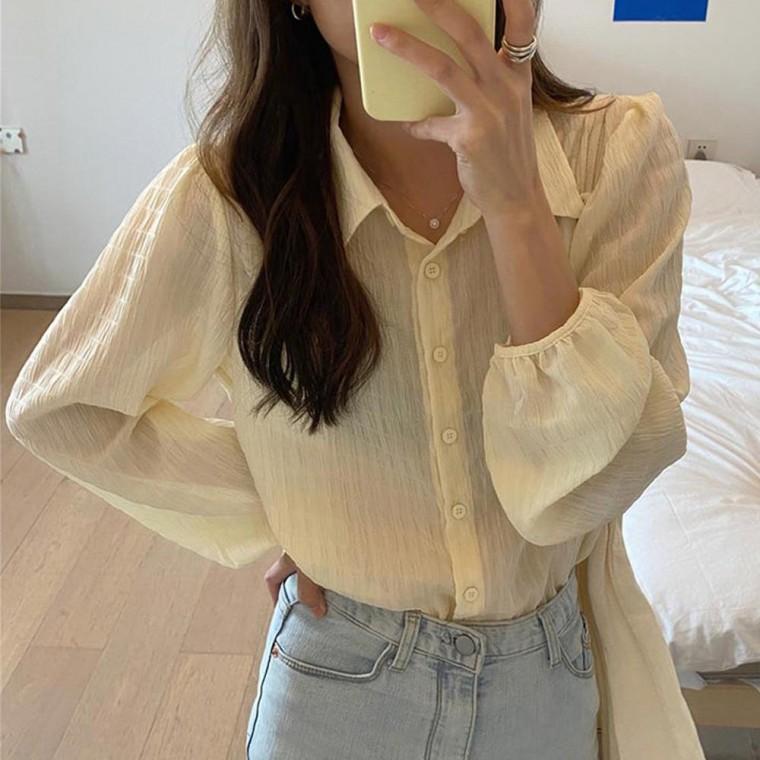 직장인 여성 단정한 카라넥 셔츠 오피스룩 가을 코디