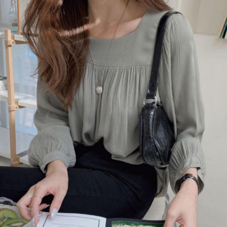 스퀘어넥 쉬폰 페미닌 하객룩 봄가을 여성 블라우스 원픽