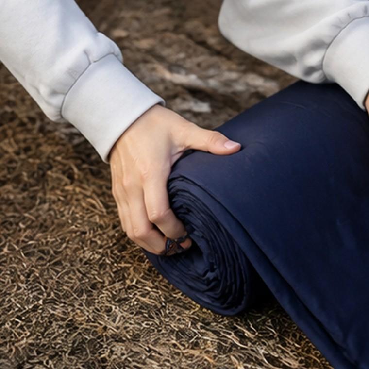 휴대용 에어매트 캠핑매트 생활방수 파우치보관 일체형베개 경량 다크네이비