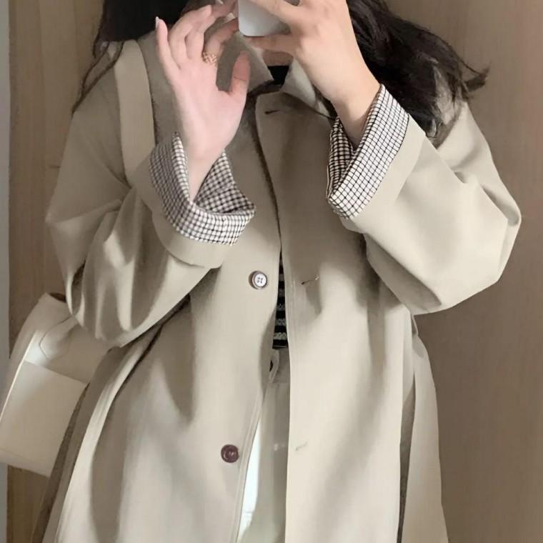 여성의류 가을 베이지 레인코트 데이트룩 페미닌룩 데일리룩 캐주얼룩