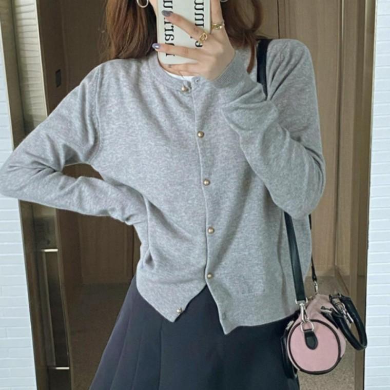 여성 가을 봄 간절기 소프트 니트 골드 단추 가디건