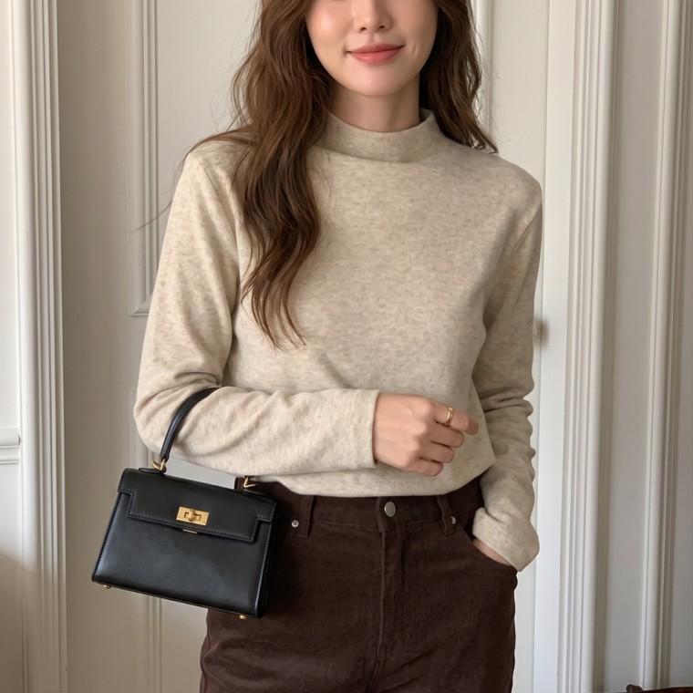 간절기 여성 세미 터틀넥 반목티 베이직 이너 니트