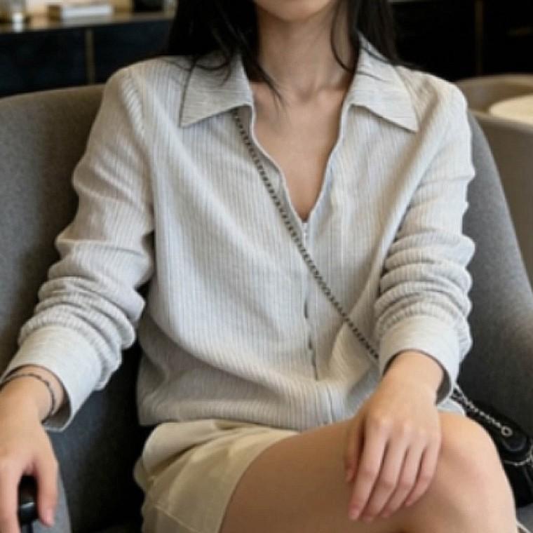 여성 데일리룩 스트라이프 오픈카라 집업 셔츠