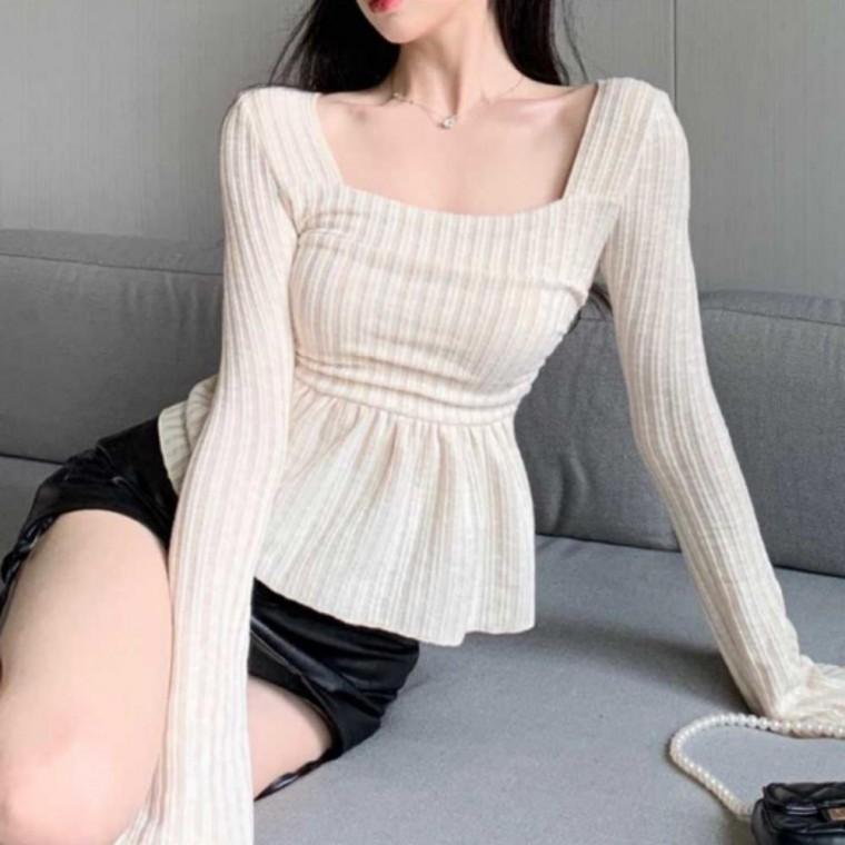 여성 러블리 스퀘어넥 슬림핏 프릴 주름 긴팔 티셔츠