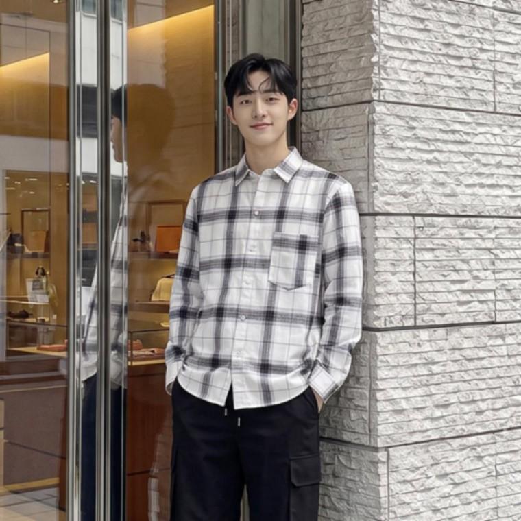 남성 간절기 데일리 오버핏 긴팔 캐주얼 남방 체크 셔츠