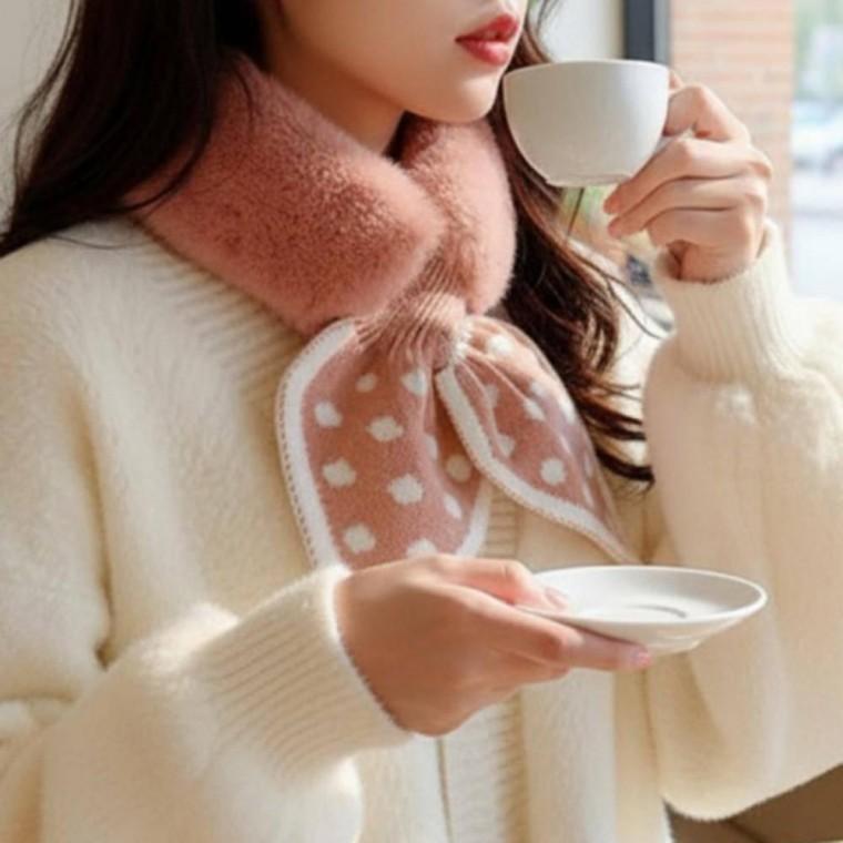 여성 겨울 극세사 퍼 목도리 도트 리본 방한 머플러 넥워머