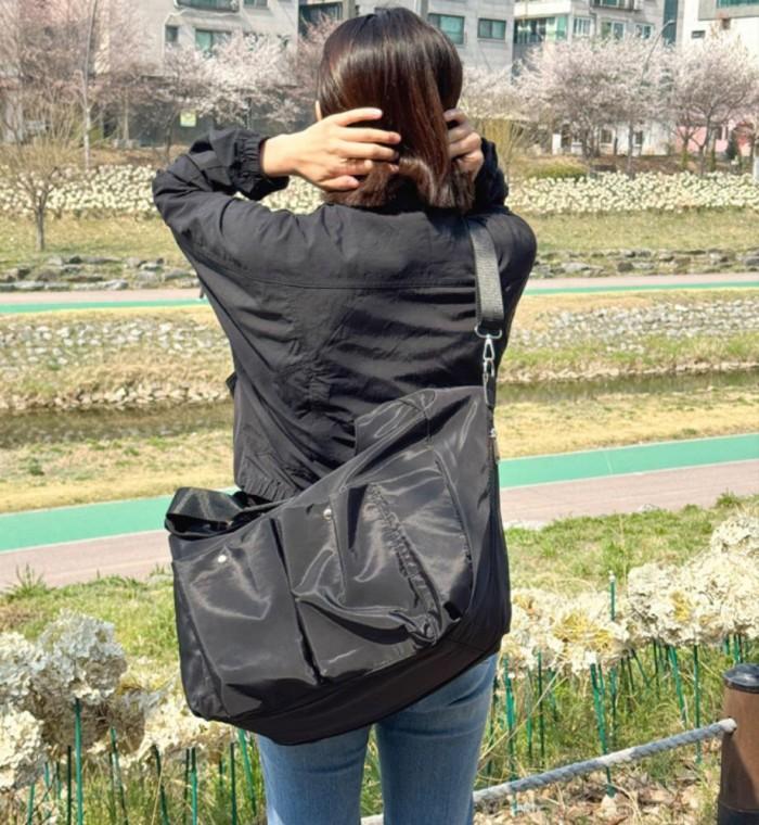 여행 버킷백 투포켓 빅 숄더백 캐주얼 블랙 가벼운 가방