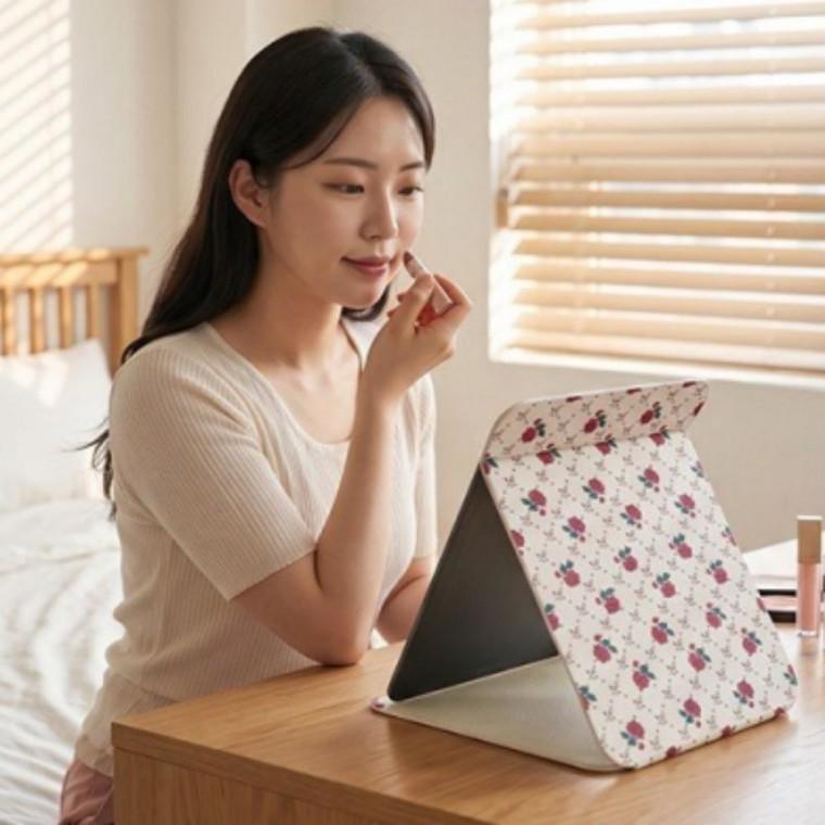 책상 거울 화장 접이식 거울 스탠드 사각 화장대 미니 탁상 탁상용 거울