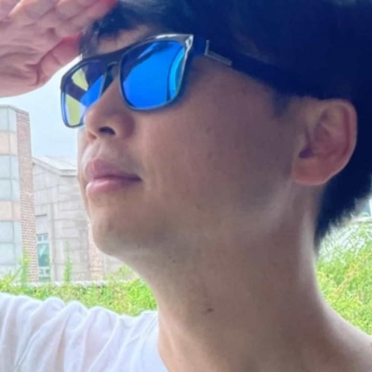 사각 뿔테선글라스 블루 남자선글라스 등산선글라스 자전거선글라스
