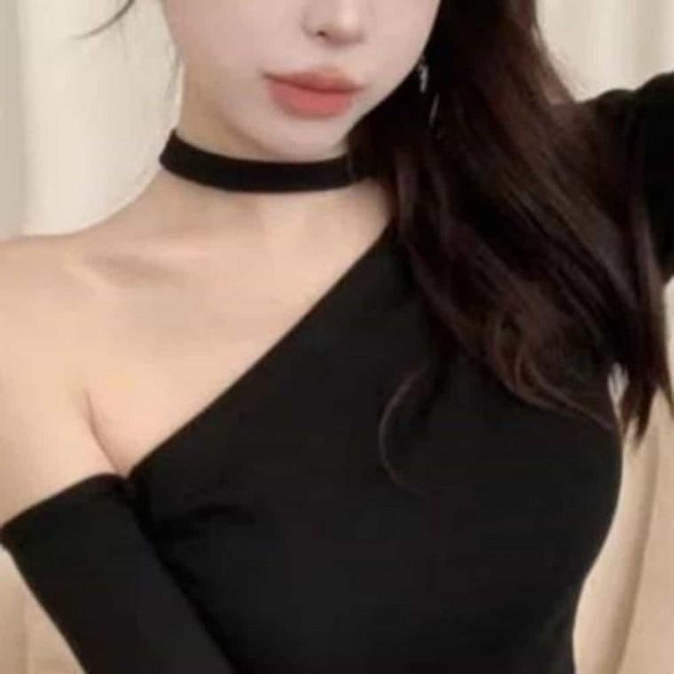 크롭티 예쁜여성티셔츠 이쁜티셔츠 여성긴팔티셔츠
