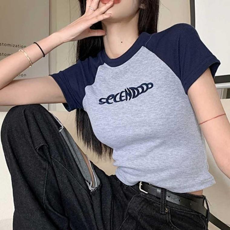 엠티 룩 편한 반팔 크롭 티셔츠 여자 대학생