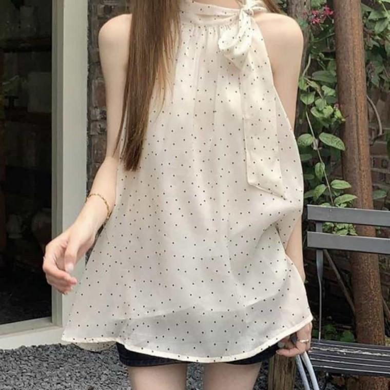 여름 A라인 블라우스 시스루 망사 쉬폰 여친룩 민소매블라우스