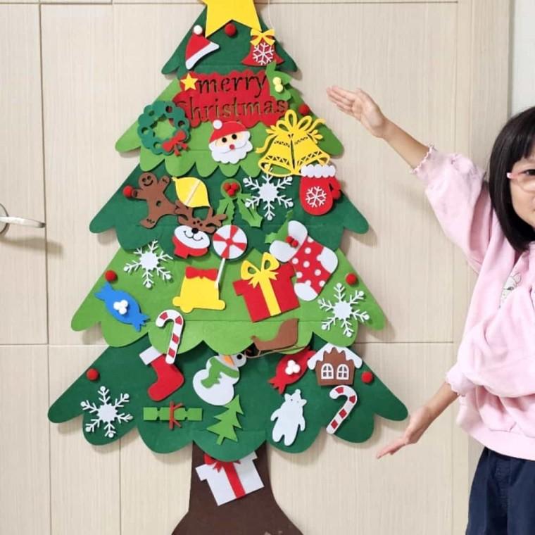 펠트지 크리스마스벽트리 A 벽걸이트리 펠트지트리 벽면트리