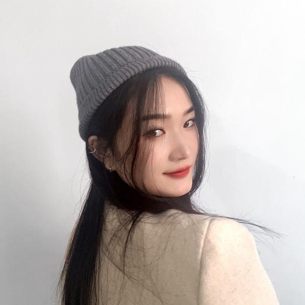 포엔 겨울 니트 숏비니(그레이)