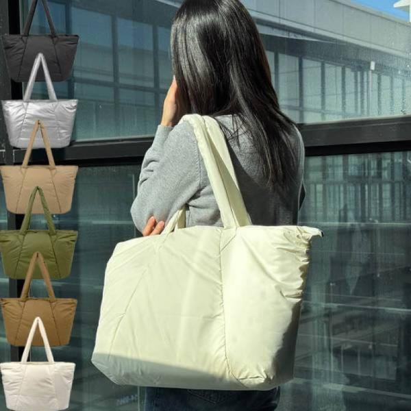 가벼운 겨울 쇼퍼백 데일리 스타일 디자인