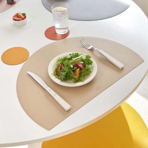 양면 모던 테이블매트 - 하프문