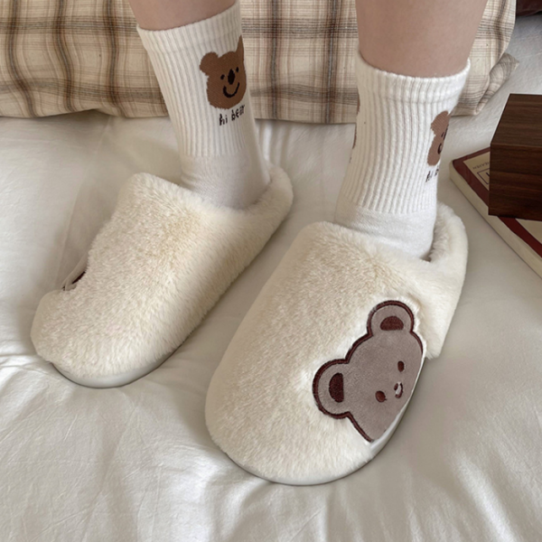 곰돌이 캐릭터 푹신한 소프트 겨울 실내화