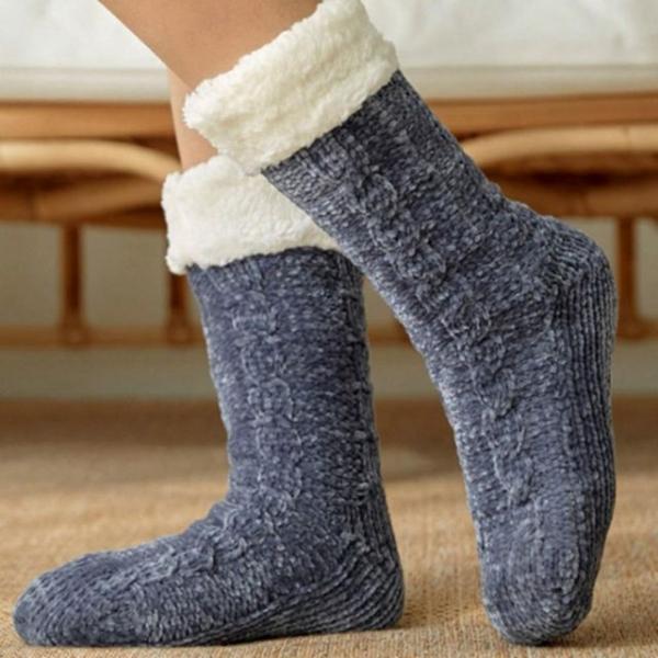 겨울 보온 꽈베기 퍼 미끄럼방지 여성 수면 롱 양말