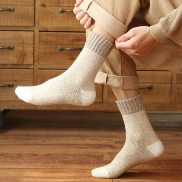 겨울 보온 방한 도톰한 남성 차분한 배색 기모 양말