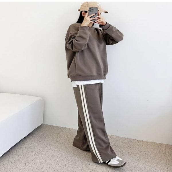 여성 2컬러 데일리 여유핏 사선 맨투맨 트랙팬츠 셋업