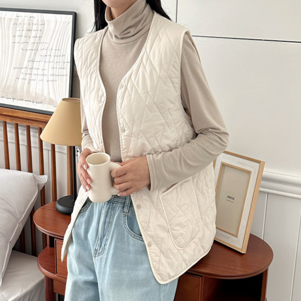 여성경량패딩조끼 퀄팅 경량 패딩조끼 사무실 정장 아웃도어