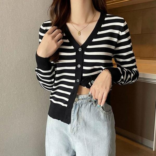스트라이프 단가라 여성 브이넥 긴팔 니트 가디건