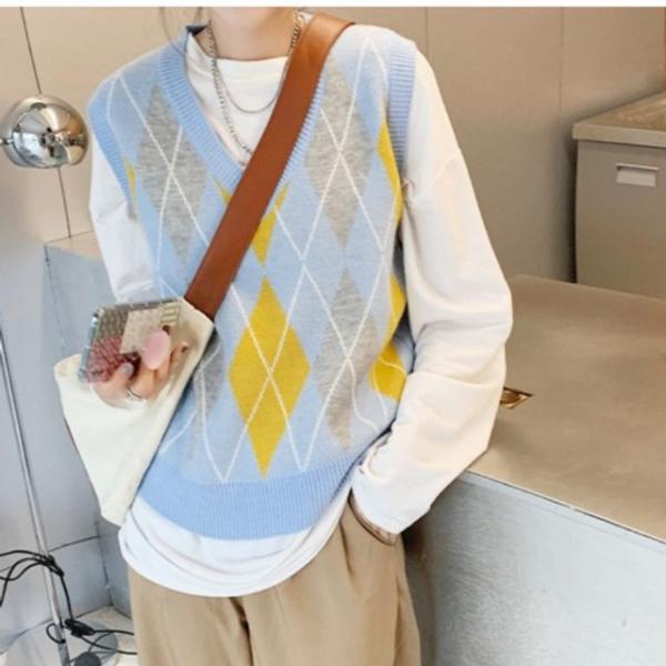 브이넥 크롭 니트 조끼 체크 베스트