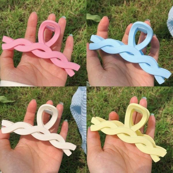 여성 모던 심플 예쁜 칼라 꼬임 느낌 데일리 헤어핀