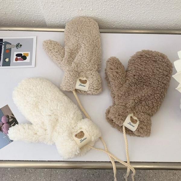 뽀송 귀여운 곰돌이 뽀글이 여성 벙어리 장갑 끈포함