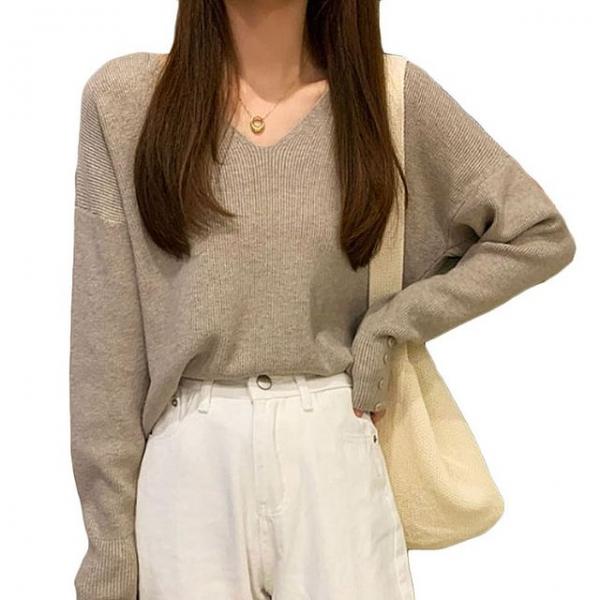 여성 데일리룩 브이넥 니트티 베이직 긴팔 티셔츠