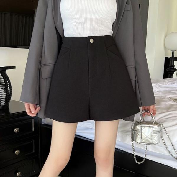 여성 블랙 하이웨스트 숏팬츠 반바지 하객룩 데일리