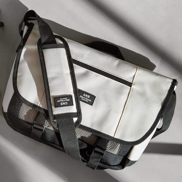 학생 캐주얼 크로스백 가방 아이보리 메신저백