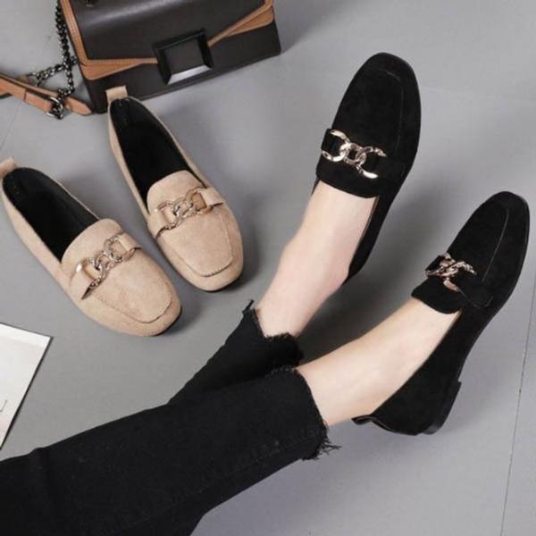 여성 출근룩 골드장식 발편한 플랫슈즈 단화 슬립온