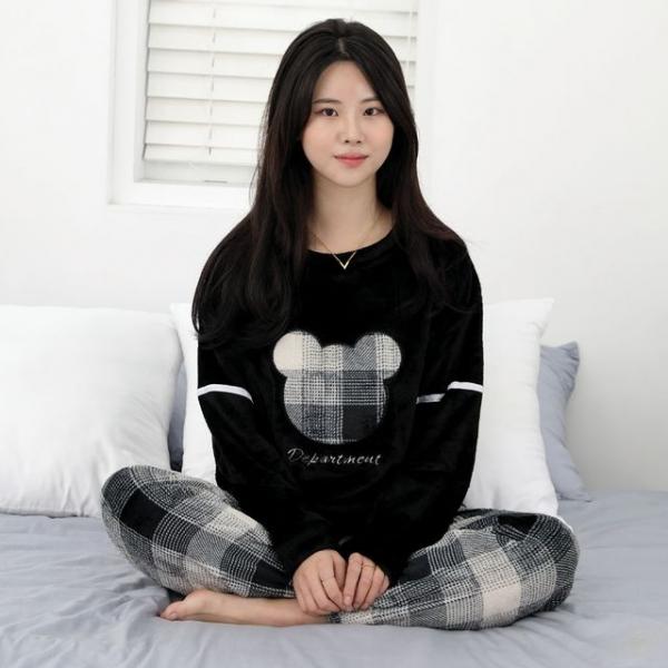 체크베어블랙 겨울 수면세트 극세사 홈웨어 파자마